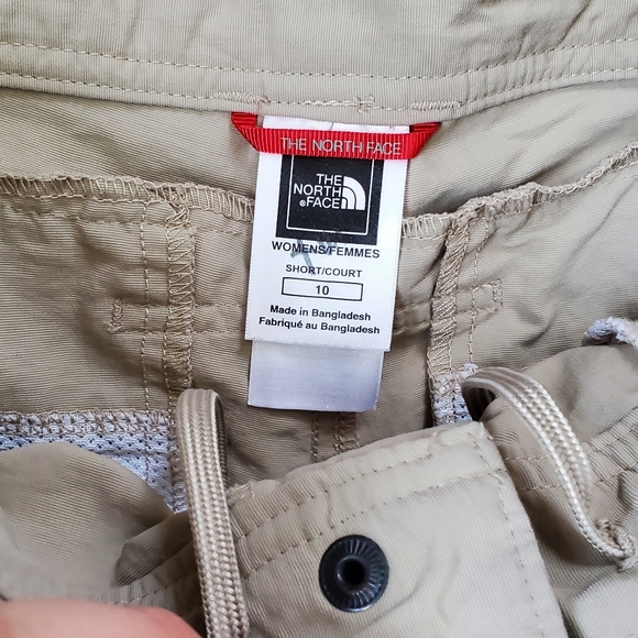 EUC The North Face Women’s Bridgeway Zip-Off Pants - Picture 4 of 12